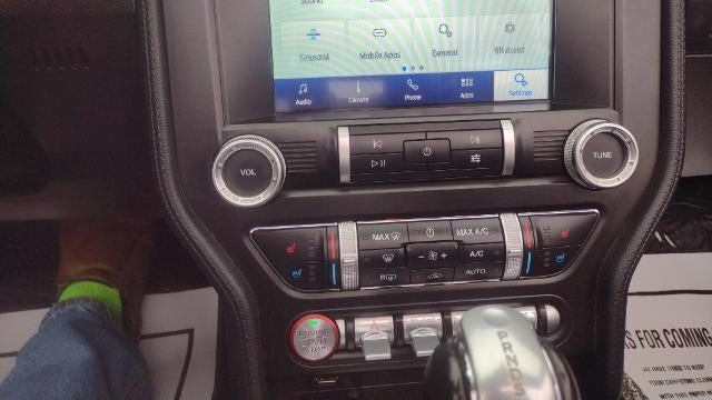 2020 Ford Mustang EcoBoost