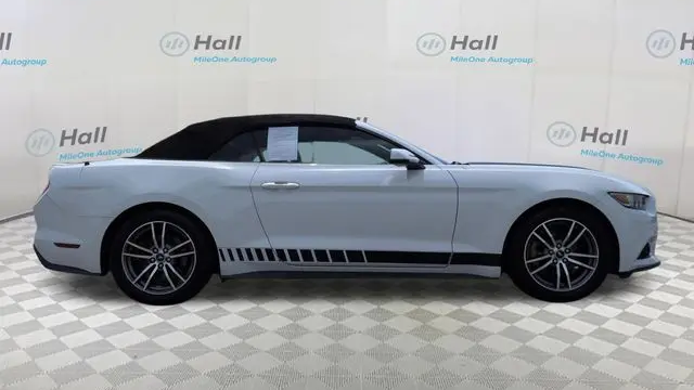 2017 Ford Mustang EcoBoost Premium