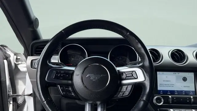2021 Ford Mustang EcoBoost