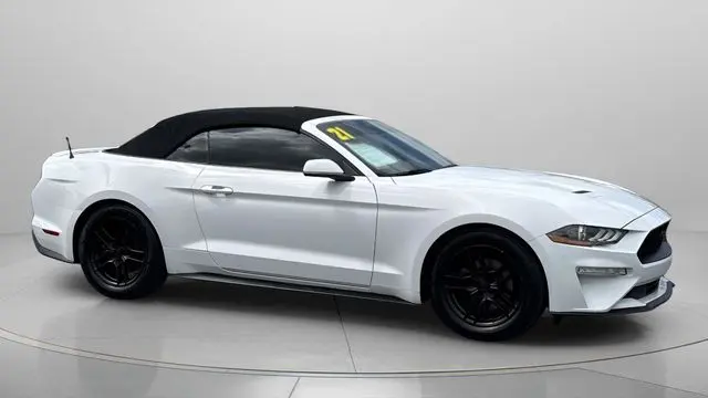 2021 Ford Mustang EcoBoost