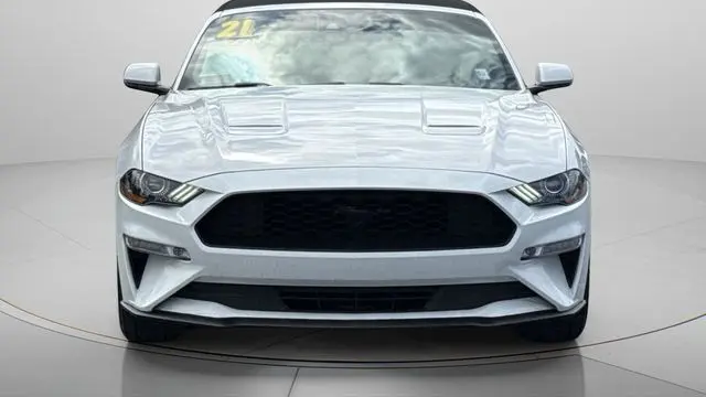 2021 Ford Mustang EcoBoost