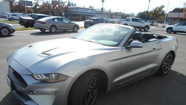 2021 Ford Mustang EcoBoost