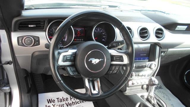 2021 Ford Mustang EcoBoost