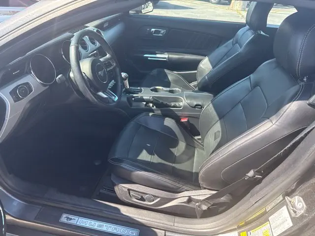 2017 Ford Mustang - $17,959