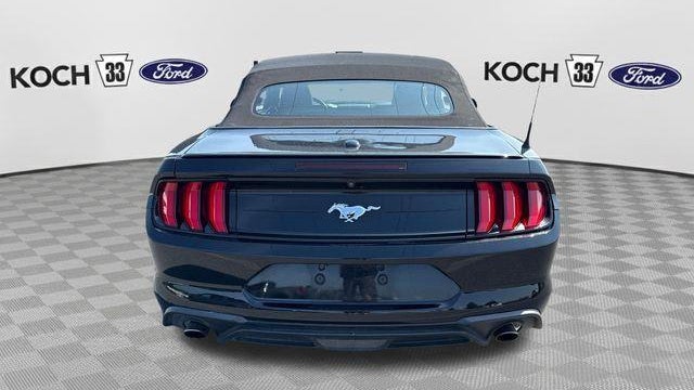 2021 Ford Mustang EcoBoost