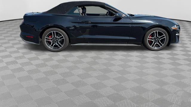 2021 Ford Mustang EcoBoost