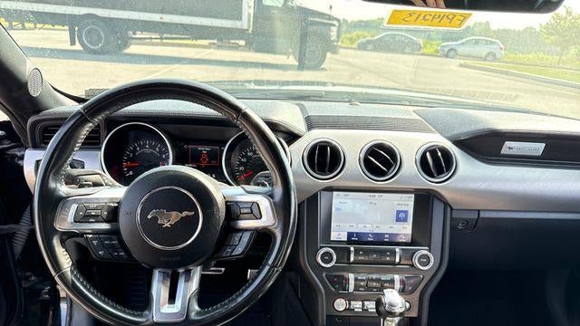 2021 Ford Mustang EcoBoost