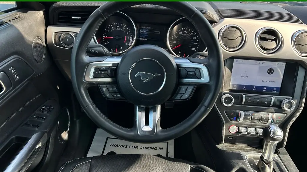 2022 Ford Mustang EcoBoost