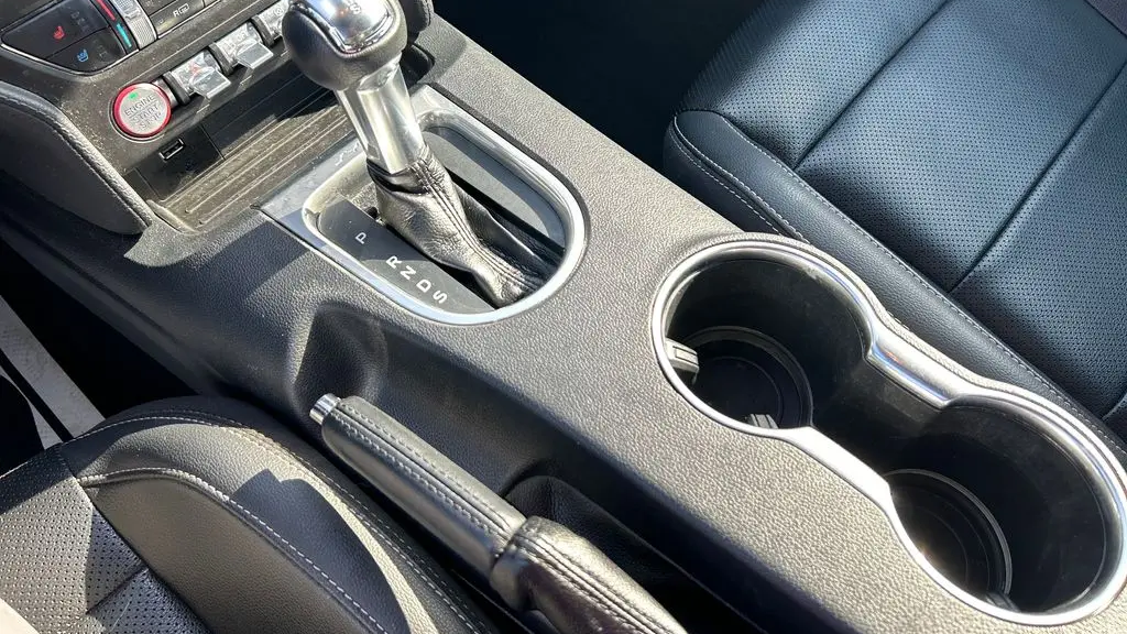 2022 Ford Mustang EcoBoost