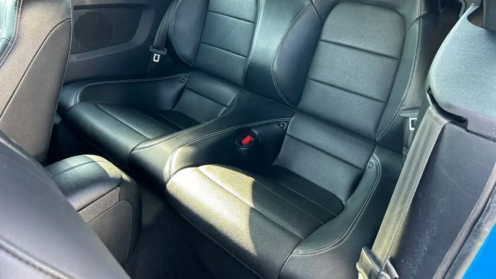 2022 Ford Mustang EcoBoost