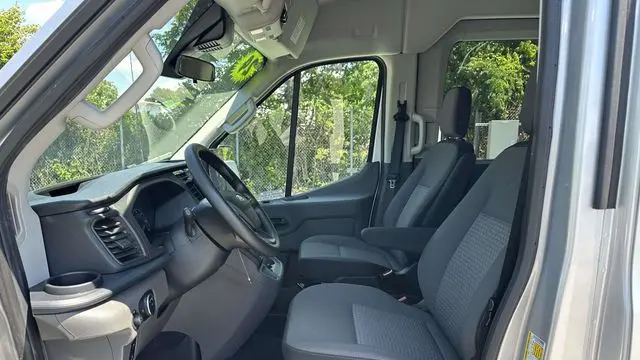 2024 Ford Transit 350 XLT