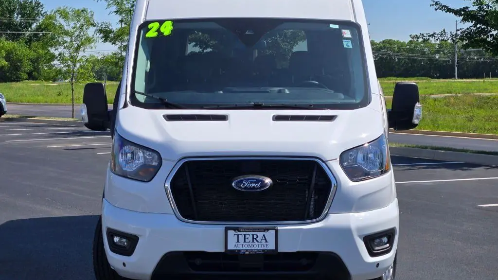 2024 Ford Transit 350 XLT