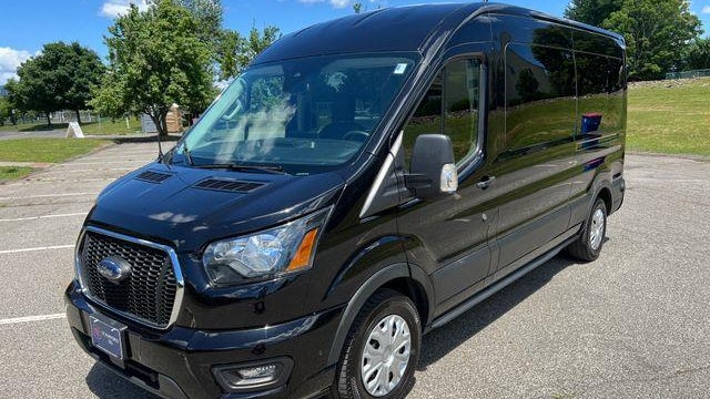 2024 Ford Transit 350 XLT