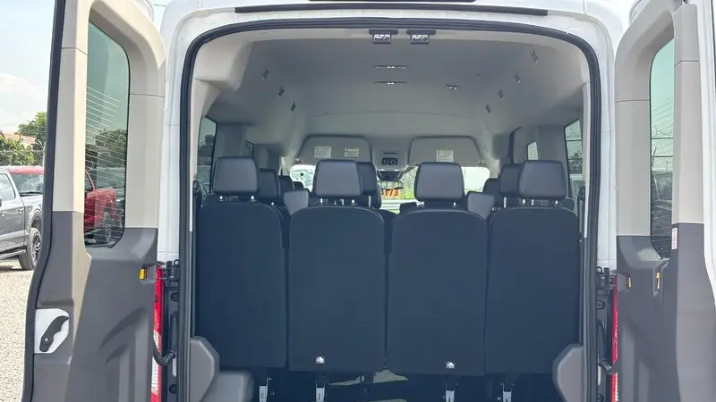 2025 Ford Transit 350 XL