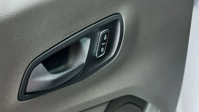 2025 Ford Transit 350 XL