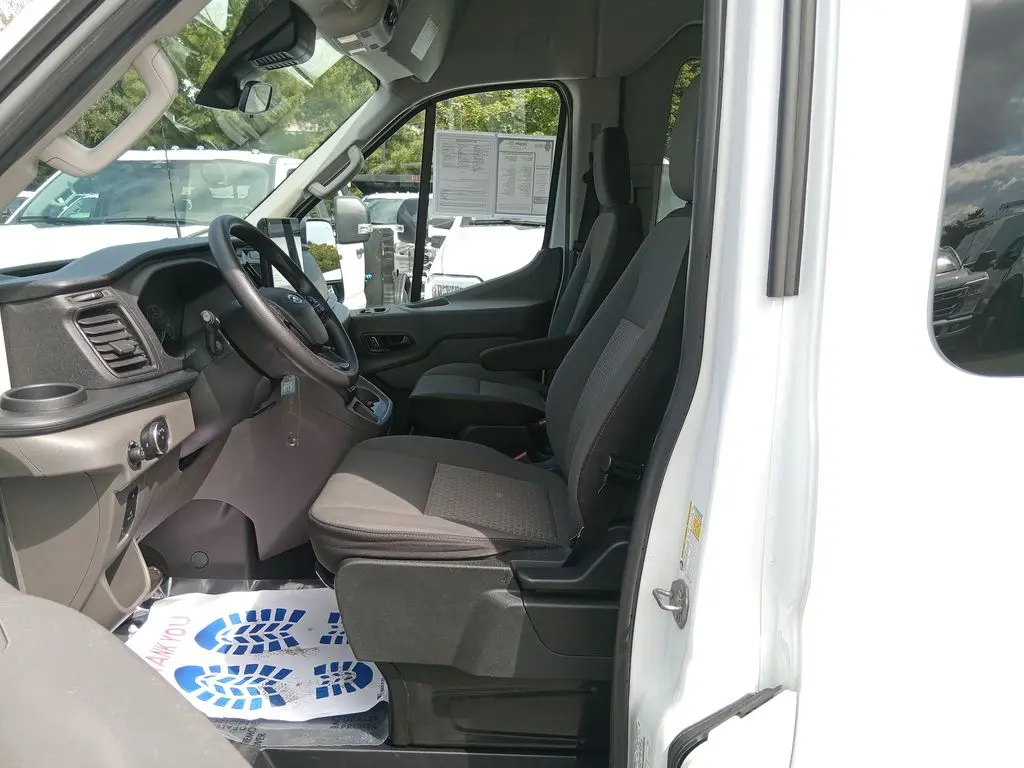 2024 Ford Transit - $39,197