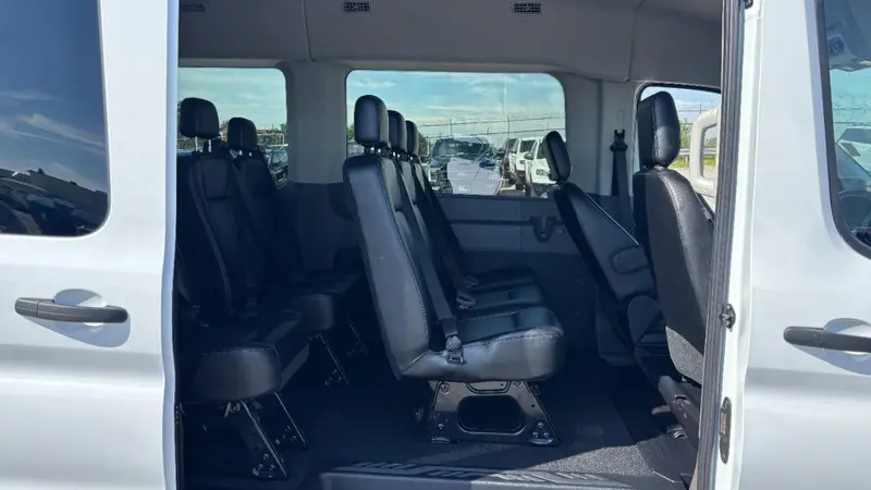 2025 Ford Transit 350 XL