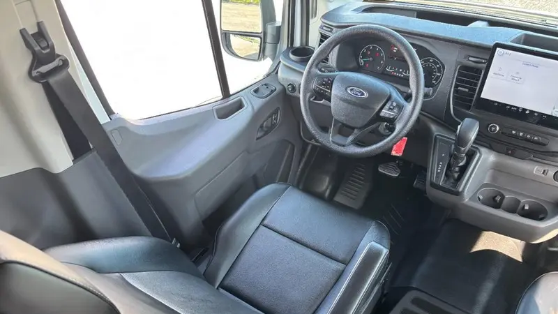 2025 Ford Transit 350 XL