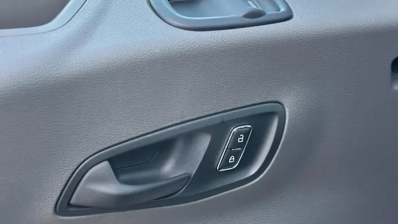 2025 Ford Transit 350 XL