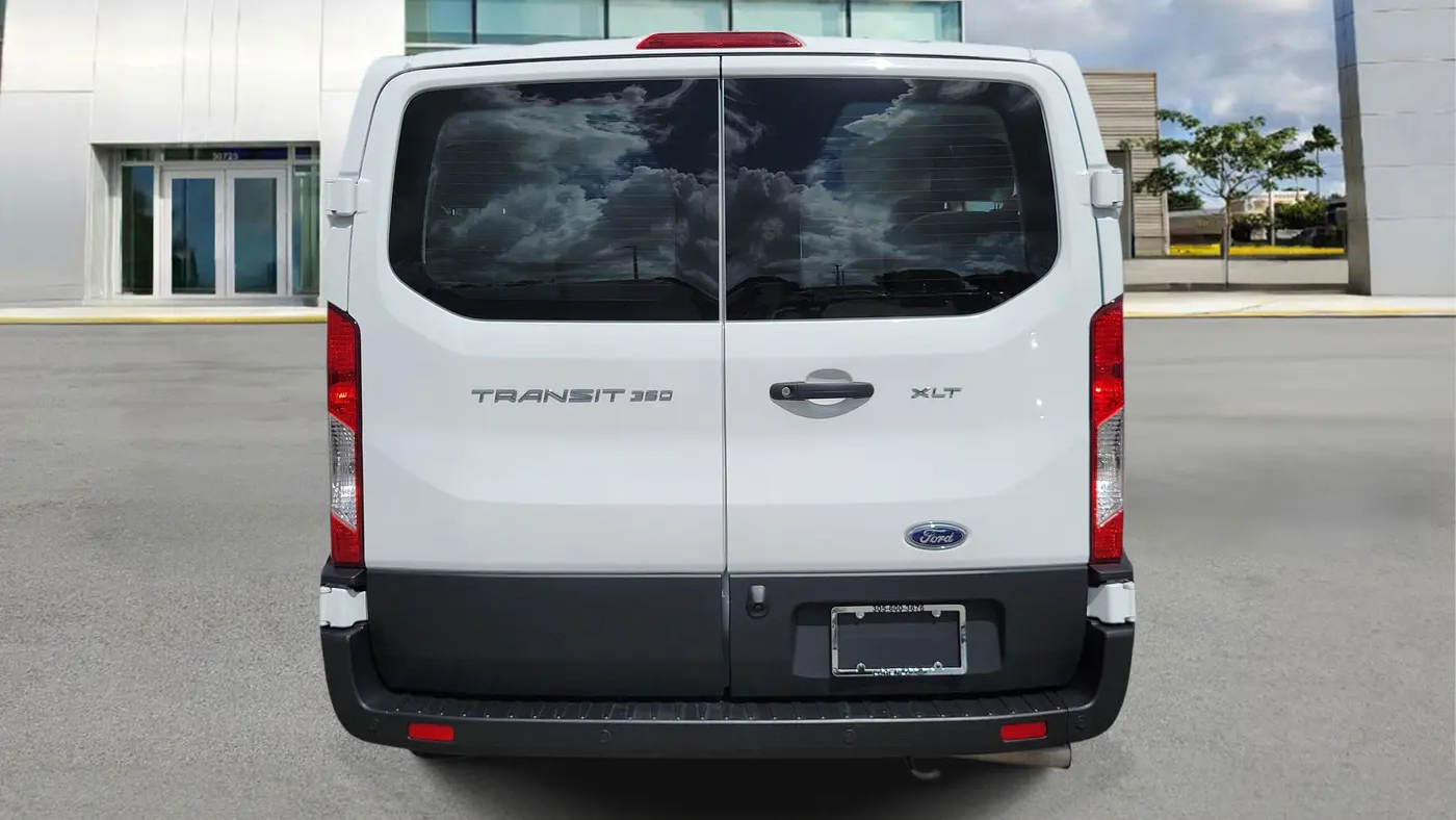 2025 Ford Transit 350 XL