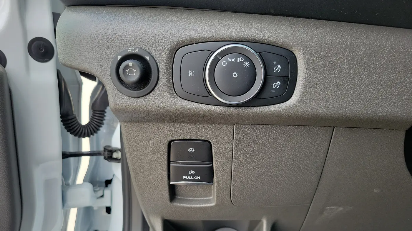 2025 Ford Transit 350 XL