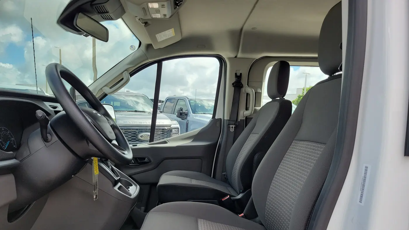 2025 Ford Transit 350 XL