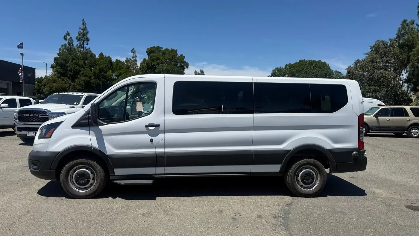 2024 Ford Transit 350 XLT