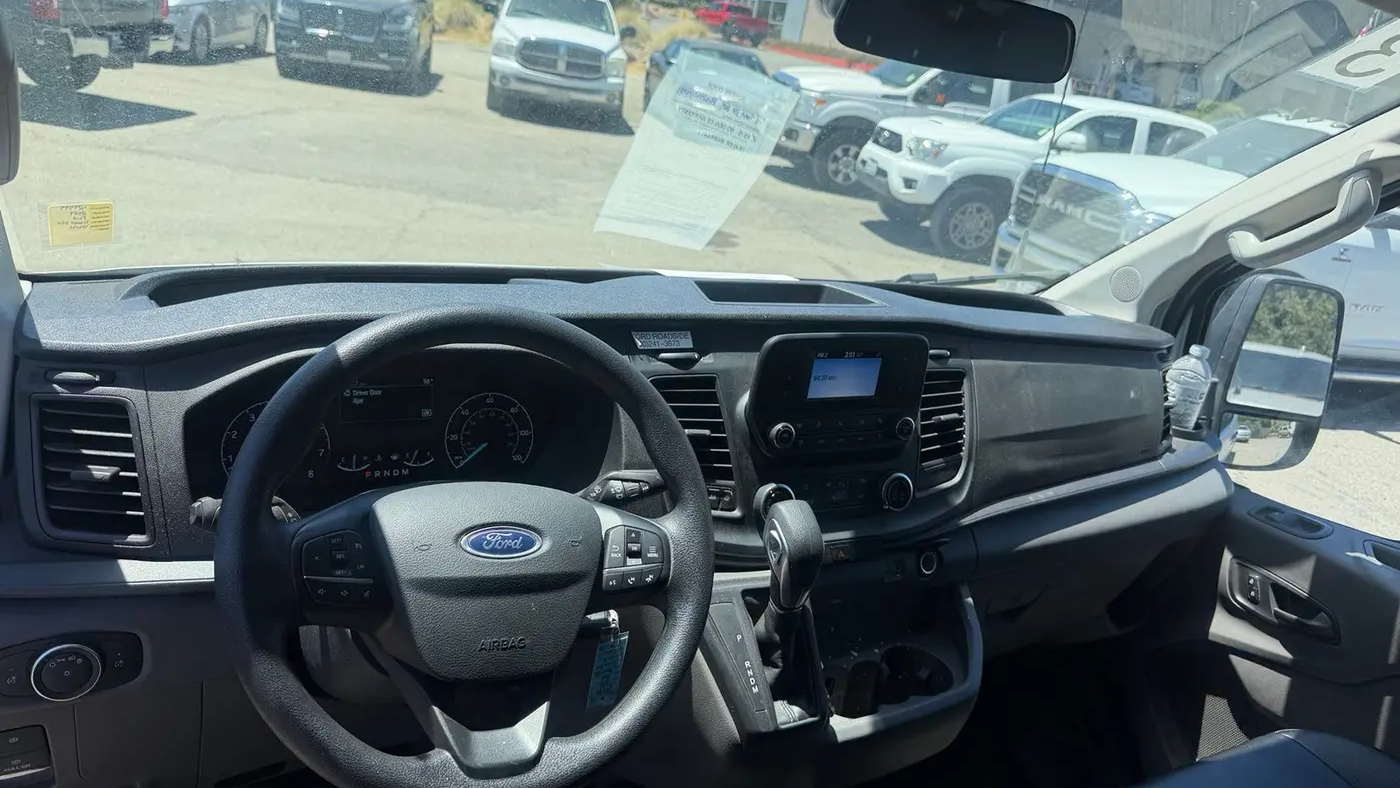 2024 Ford Transit 350 XLT