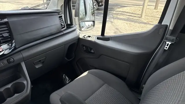 2025 Ford Transit 350 XL