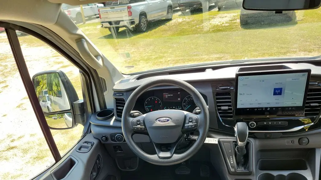 2024 Ford Transit 350 XLT