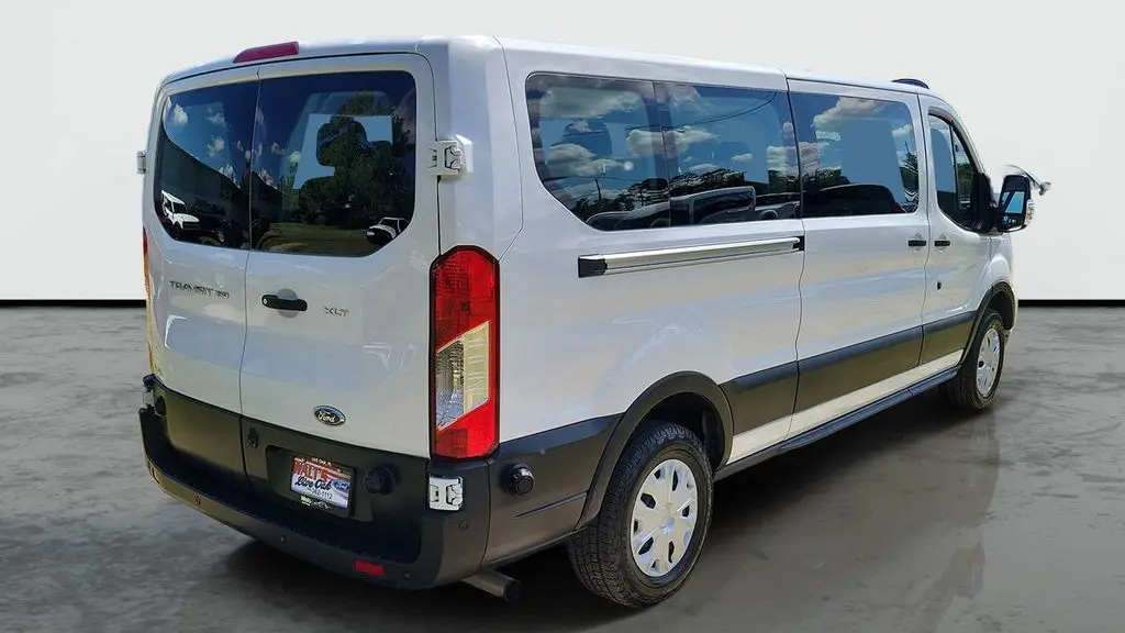2024 Ford Transit 350 XLT