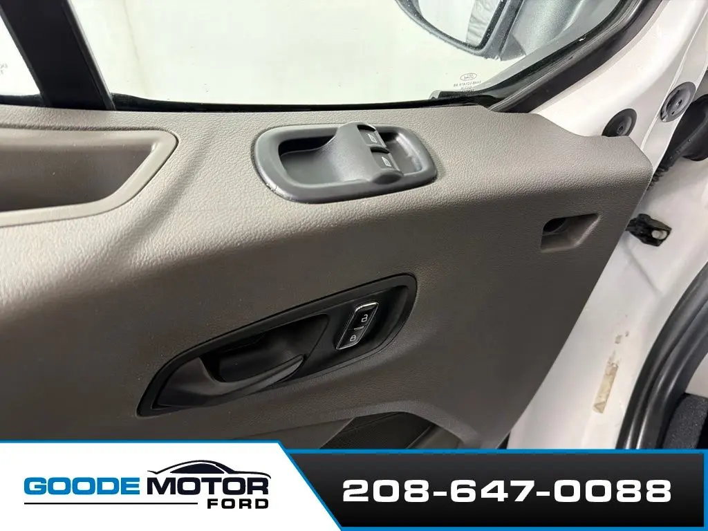 2023 Ford Transit - $32,598