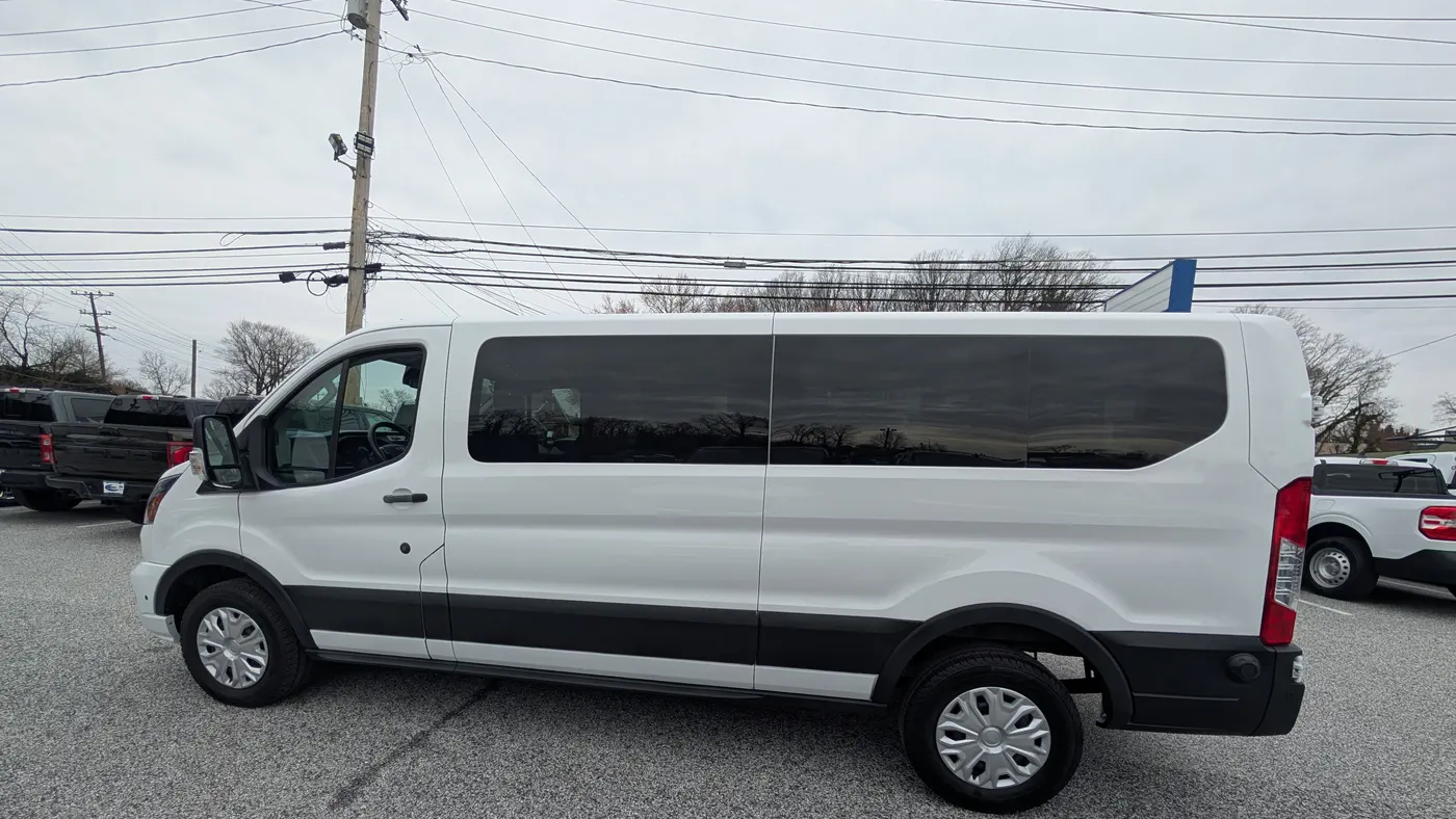 2024 Ford Transit 350 XLT