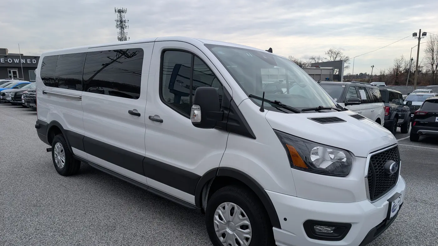2024 Ford Transit 350 XLT