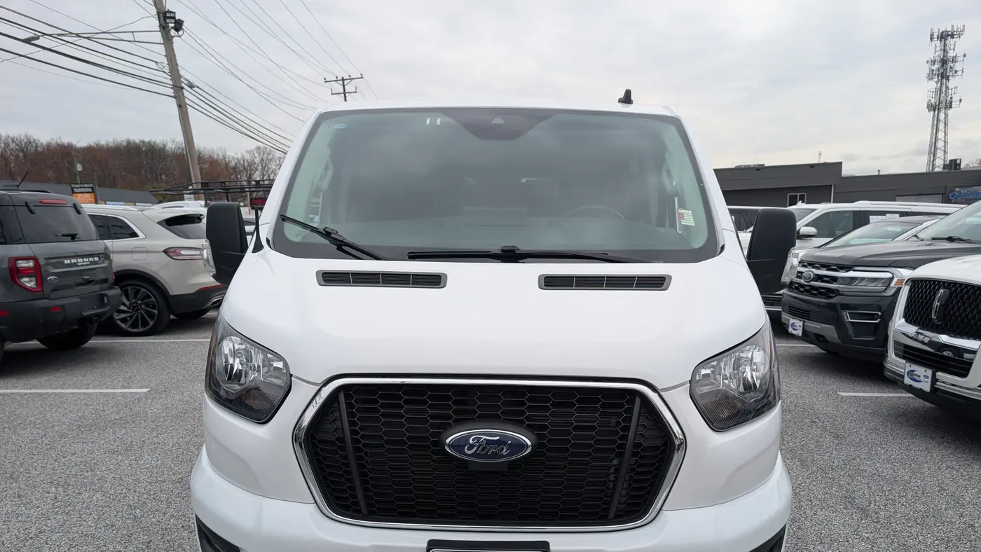 2024 Ford Transit 350 XLT