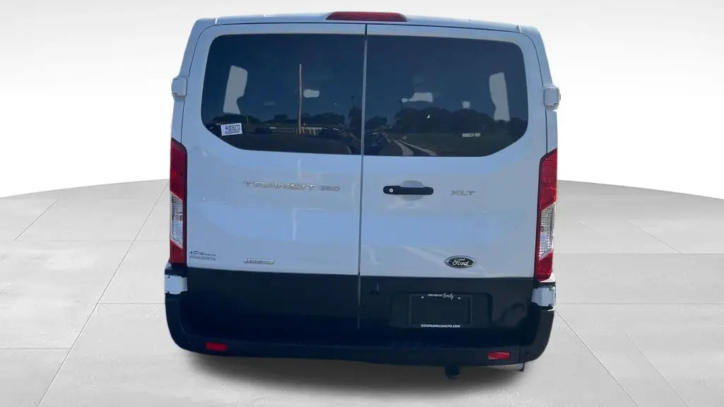 2023 Ford Transit 350 XLT