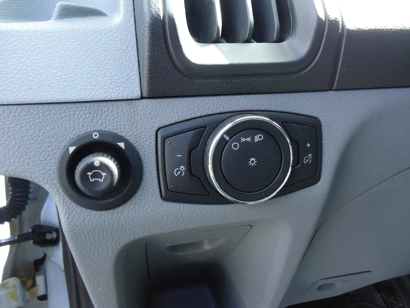2017 Ford Transit - $36,900