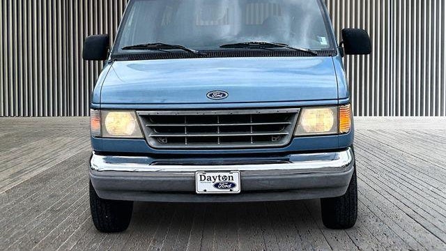 1994 Ford E Series XLT