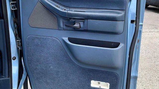 1994 Ford E Series XLT