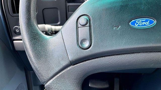 1994 Ford E Series XLT
