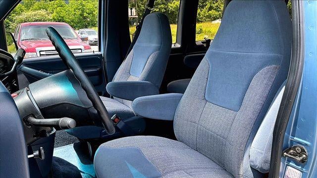 1994 Ford E Series XLT