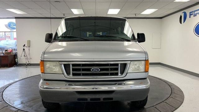 2006 Ford E-Series E-350 SD XL