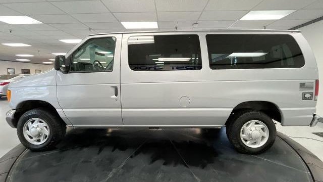 2006 Ford E-Series E-350 SD XL
