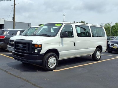 2009 Ford E-Series E-350 SD XL 3DR Passenger Van