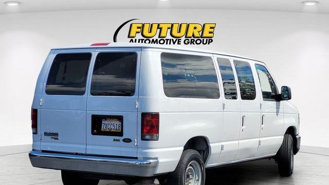 2013 Ford E-Series E-350 SD XL