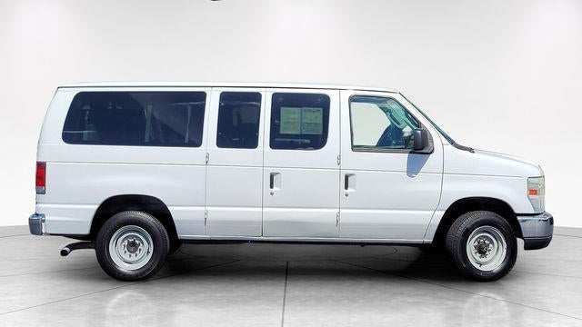 2013 Ford E-Series E-350 SD XL