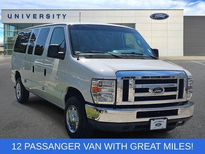 2010 Ford E-Series E-350 SD XL 3DR Passenger Van