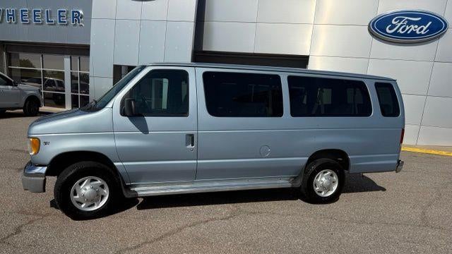 2000 Ford E Series XL SD