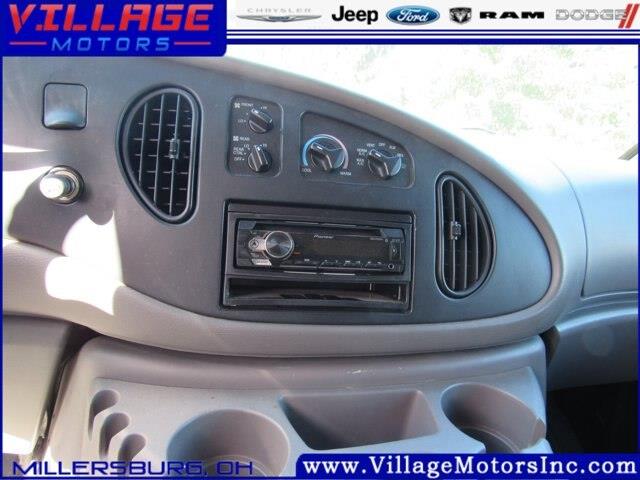 2000 Ford E-350 - $7,995