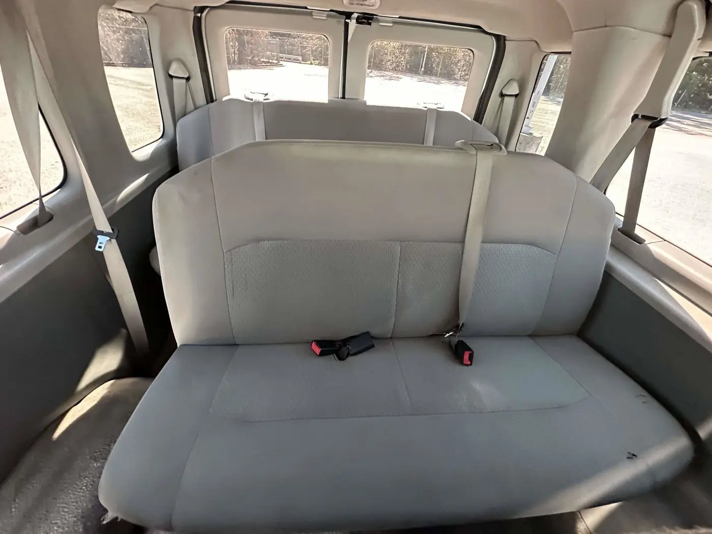 2014 Ford E-350 - $17,000